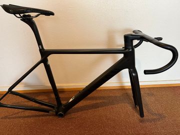 Used Canyon Ultimate CF SL 7 Disc 2021 Frameset 2021 Road & Gravel