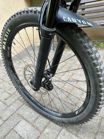 Used Canyon Strive AL 6.0 2018 2018 Mountainbike, Light Gray, 27.5 — image 8 of 10