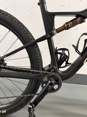 Gebrauchtes Orbea OIZ M10 2023 2023 Mountainbike, Schwarz, 29 — Bild 8 von 23