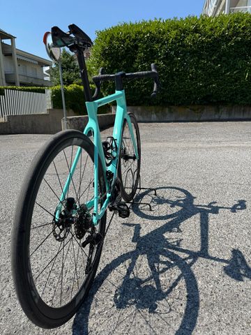 Bianchi Sprint 105 2025 2025 Road & Gravel d'occasion — image 5 sur 8