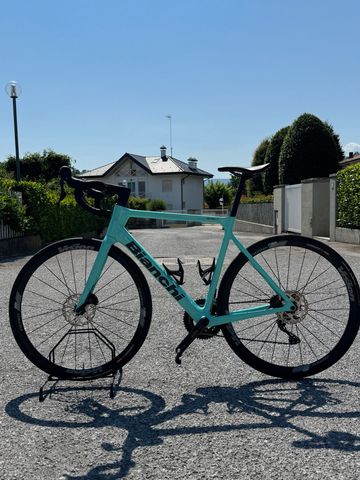 Bianchi Sprint 105 2025 2025 Road & Gravel d'occasion — image 2 sur 8