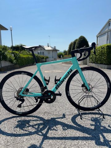 Bianchi Sprint 105 2025 2025 Road & Gravel d'occasion — image 1 sur 8