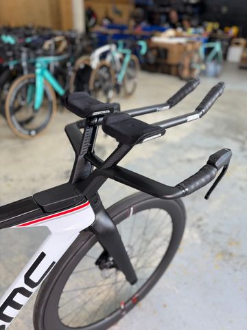 Brugt BMC Timemachine 01 Di2 Carbon 2023 Road & Gravel — billede 8 af 24