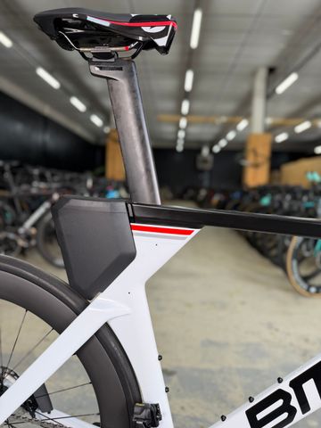 Brugt BMC Timemachine 01 Di2 Carbon 2023 Road & Gravel — billede 10 af 24