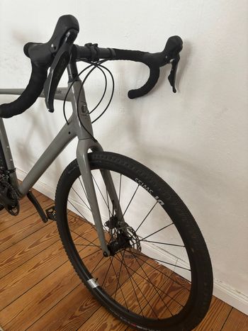 Używany Cannondale Topstone 0 2022 2022 Road & Gravel — zdjęcie 2 z 11