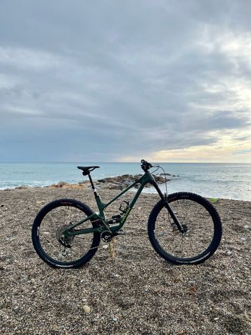 Used Forbidden Druid Framekit 2023 2023 Mountainbike, Green — image 4 of 5
