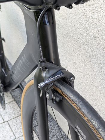 Canyon Speedmax CF 8.0 Di2 2020 2020 Road & Gravel usato, Nero — immagine 3 di 7