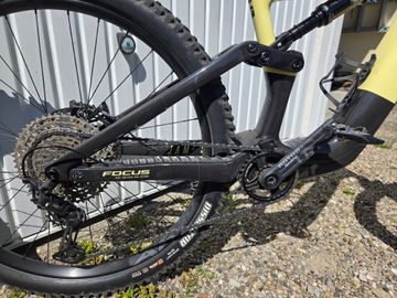 Focus JAM² SL 8.8 2023 2023 Mountainbike de segunda mano, Negro — imagen 5 de 7