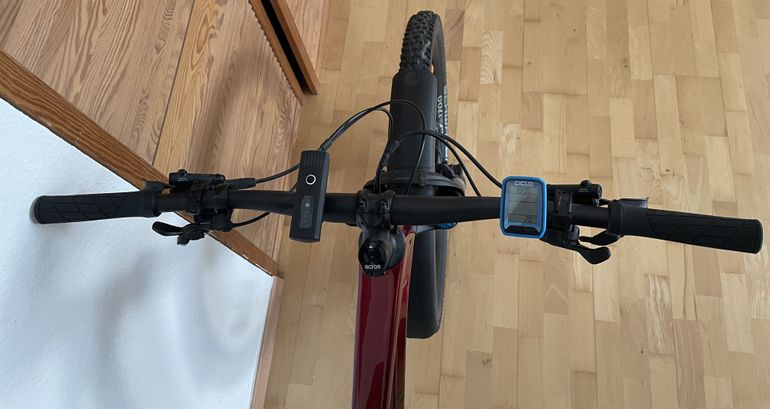 Gebrauchtes Canyon Neuron CF 8 2024 2024 Mountainbike, Rot, 27.5, 29 — Bild 15 von 15