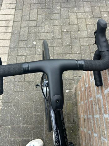 Canyon Aeroad Shimano Ultegra 2017 Road & Gravel d'occasion — image 5 sur 15