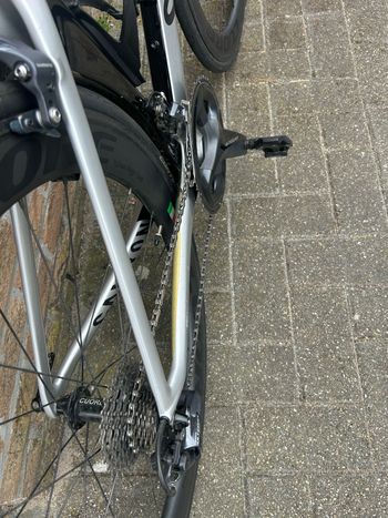 Canyon Aeroad Shimano Ultegra 2017 Road & Gravel d'occasion — image 13 sur 15