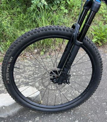 Brugt Trek Slash Shimano SLX 2022 Mountainbike — billede 18 af 24