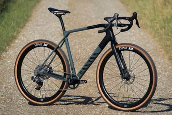 Used Canyon Grail CF SL 7 ETap AXS 2023 Road & Gravel