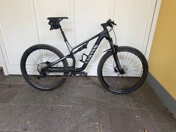 Gebrauchtes Canyon Neuron AL 6.0 2020 2020 Mountainbike, Schwarz, 27.5, 29 — Bild 1 von 7