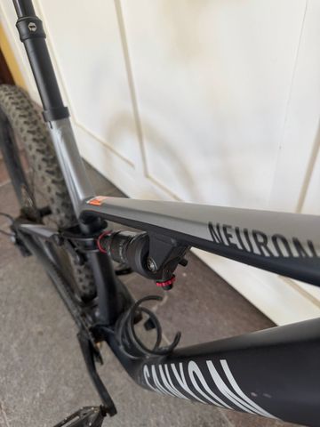 Gebrauchtes Canyon Neuron AL 6.0 2020 2020 Mountainbike, Schwarz, 27.5, 29 — Bild 7 von 7