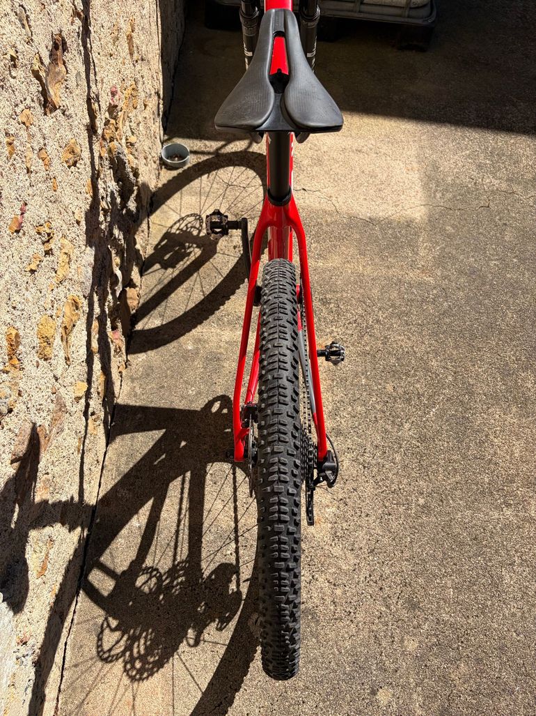 Used Canyon Exceed Shimano Deore XT 2020 Mountainbike, Red — image 9 of 15