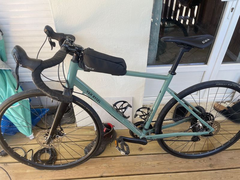 Used Van rysel Gravelbike Gravel Discovery AF Microshift Acolyte 1x8 Grün 2026 2026 Road & Gravel