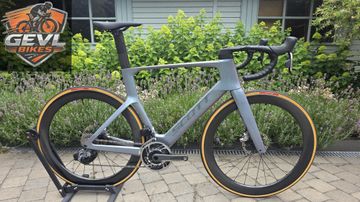 Tweedehands Scott Foil RC 10 2023 2023 Road & Gravel — afbeelding 1 van 17