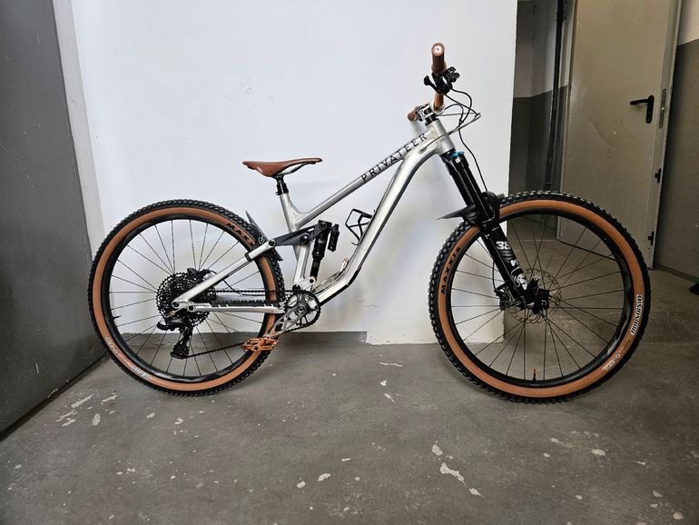 Used Privateer 161 Frameset 2023 Frameset 2023 Mountainbike, Light Gray, 27.5, 29 — image 15 of 15