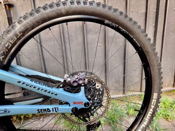 Specialized Stumpjumper EVO Comp 2022 2022 Mountainbike de segunda mano, Azul — imagen 2 de 4