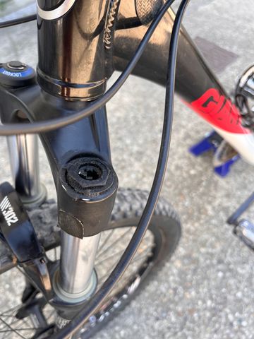 Gebrauchtes Giant Terrago 1 2010 Mountainbike, Schwarz — Bild 5 von 11