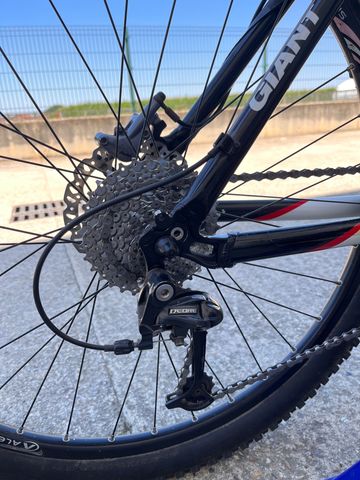 Gebrauchtes Giant Terrago 1 2010 Mountainbike, Schwarz — Bild 6 von 11