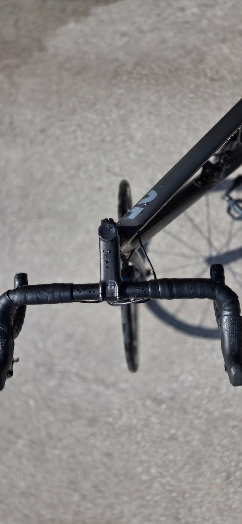 Canyon Endurace CF 8.0 2020 2020 Road & Gravel usato, Nero — immagine 11 di 11