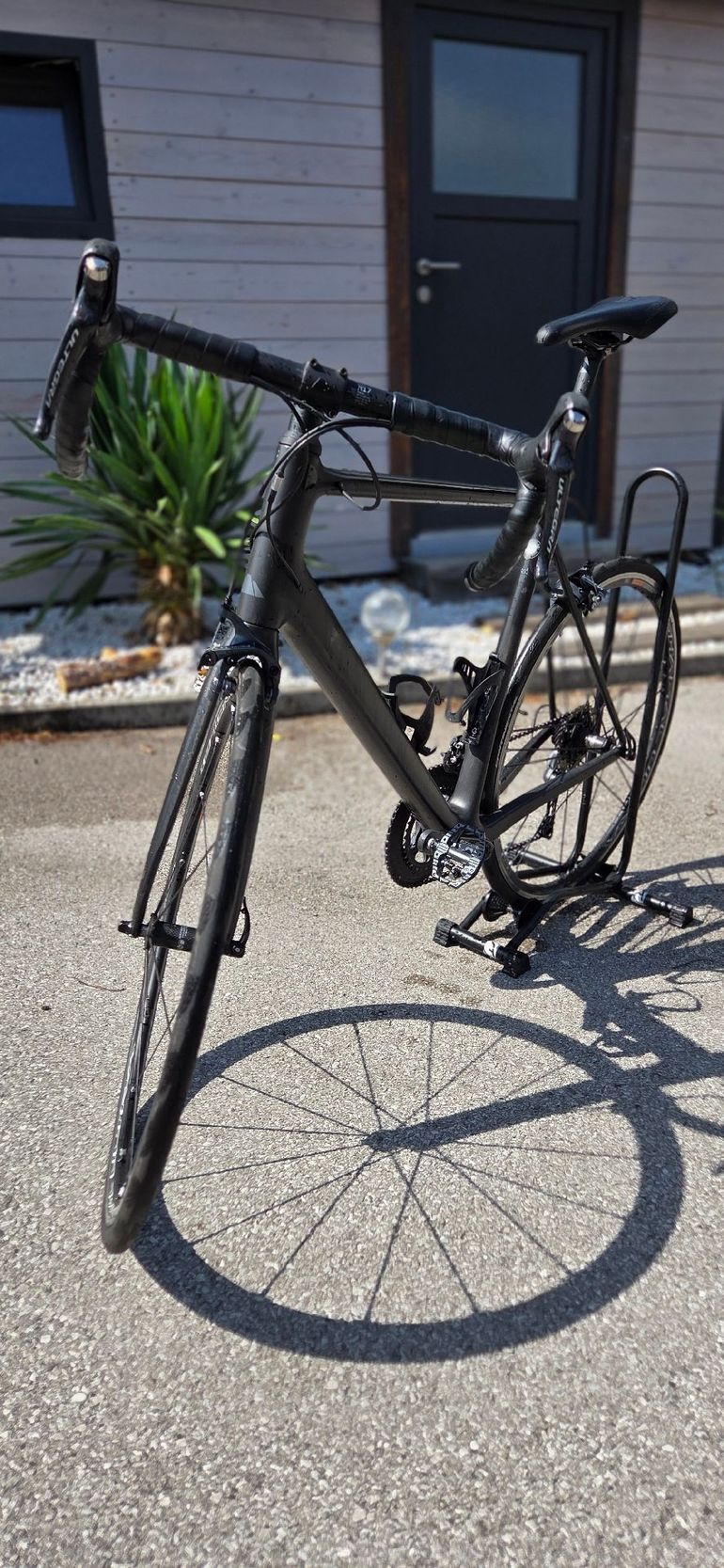 Canyon Endurace CF 8.0 2020 2020 Road & Gravel usato, Nero — immagine 2 di 11