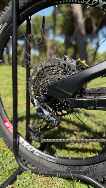 Tweedehands YT Industries Capra SRAM X01 Eagle 2018 Mountainbike — afbeelding 3 van 20