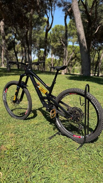 Tweedehands YT Industries Capra SRAM X01 Eagle 2018 Mountainbike — afbeelding 4 van 20