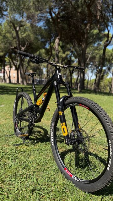 Tweedehands YT Industries Capra SRAM X01 Eagle 2018 Mountainbike — afbeelding 18 van 20