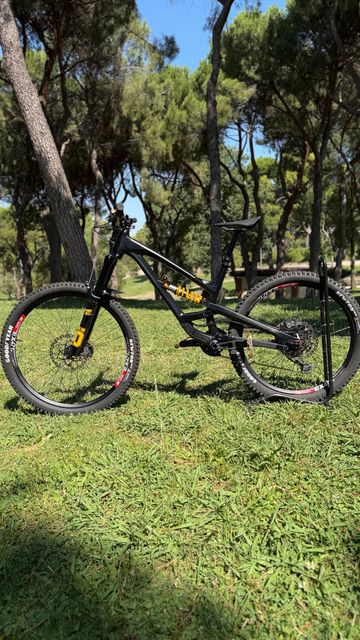 Tweedehands YT Industries Capra SRAM X01 Eagle 2018 Mountainbike — afbeelding 2 van 20