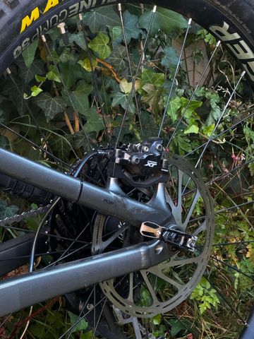 Gebrauchtes Trek Remedy SRAM X01 2021 Mountainbike, Hellgrau — Bild 10 von 13