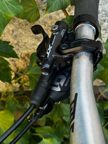Gebrauchtes Trek Remedy SRAM X01 2021 Mountainbike, Hellgrau — Bild 13 von 13