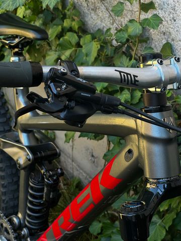 Gebrauchtes Trek Remedy SRAM X01 2021 Mountainbike, Hellgrau — Bild 4 von 13