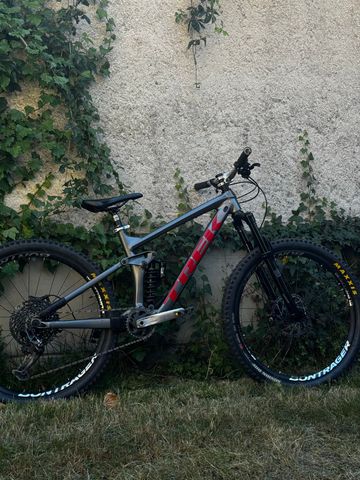 Gebrauchtes Trek Remedy SRAM X01 2021 Mountainbike, Hellgrau — Bild 8 von 13