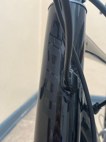 Tweedehands Giant Contend SL Disc 1 2022 2022 Road & Gravel — afbeelding 10 van 13