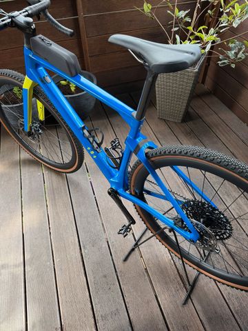 Used BMC URS 01 TWO 2022 2022 Road & Gravel, Blue — image 8 of 19