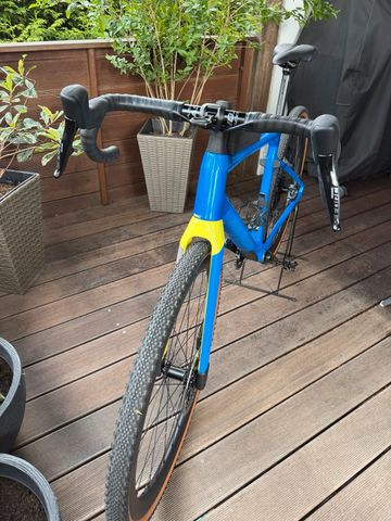 Used BMC URS 01 TWO 2022 2022 Road & Gravel, Blue — image 4 of 19