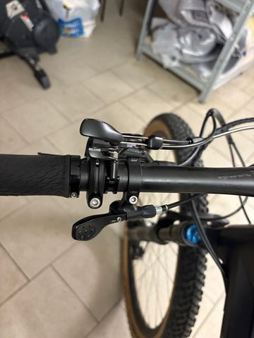 Used BMC Fourstroke 01 THREE 2020 2020 Mountainbike, Black — image 12 of 13