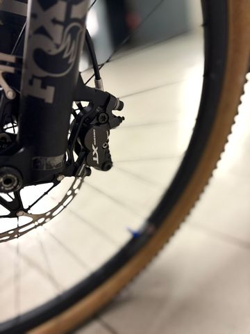Used BMC Fourstroke 01 THREE 2020 2020 Mountainbike, Black — image 8 of 13