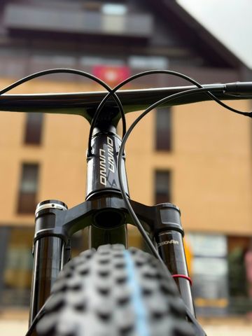 Used UNNO Custom Sram X0 EAGLE AXS 2026 Mountainbike, Light Gray, 29 — image 8 of 20