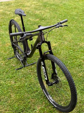 Used UNNO Custom Sram X0 EAGLE AXS 2026 Mountainbike, Light Gray, 29 — image 18 of 20