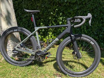 Used Canyon Grail CF SLX 8 Di2 2024 2024 Road & Gravel