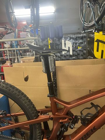 Tweedehands Trek Fuel EXe 9.7 2024 2024 Mountainbike — afbeelding 10 van 10