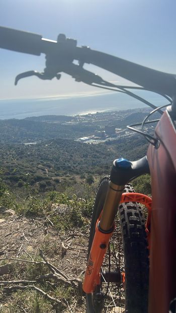Brugt Trek Fuel EXe 9.7 2024 2024 Mountainbike — billede 8 af 10