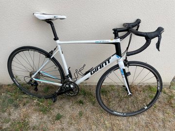Used Giant Defy 3 2016 2016 Road & Gravel