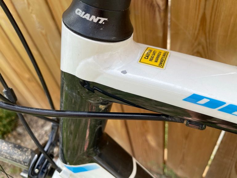 Used Giant Defy 3 2016 2016 Road & Gravel, White — image 7 of 7