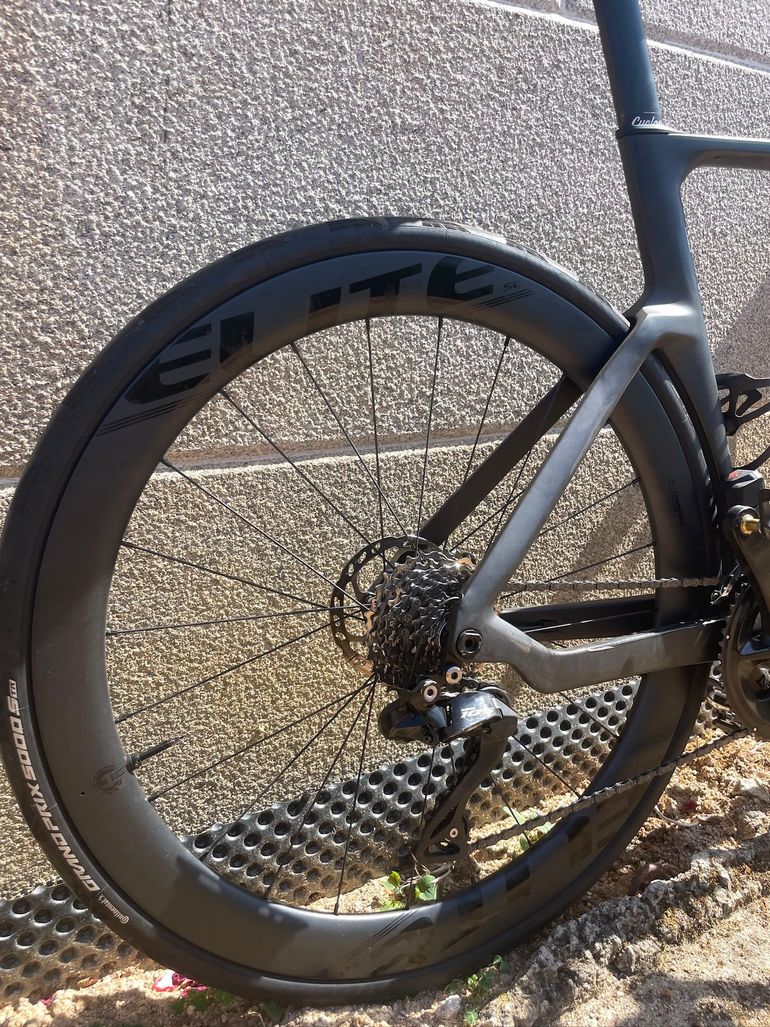 Brugt Orbea ORCA AERO M30iLTD 2023 2023 Road & Gravel — billede 10 af 14