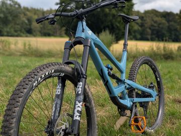 Gebrauchtes YT Industries Capra Pro AL 29 2021 2021 Mountainbike, Blau, 29 — Bild 1 von 4